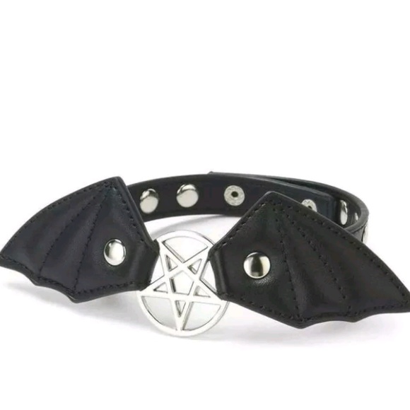 Killstar batty choker - Picture 2 of 3